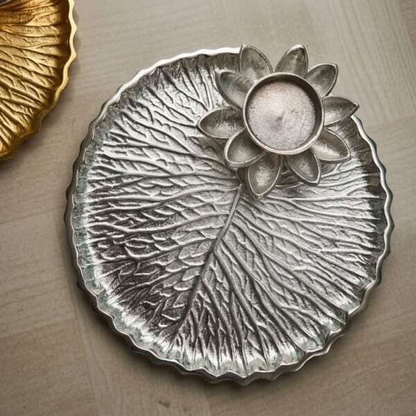 Leaf & Lotus Tealight Plate – Silver Nature-Inspired Candle Holder