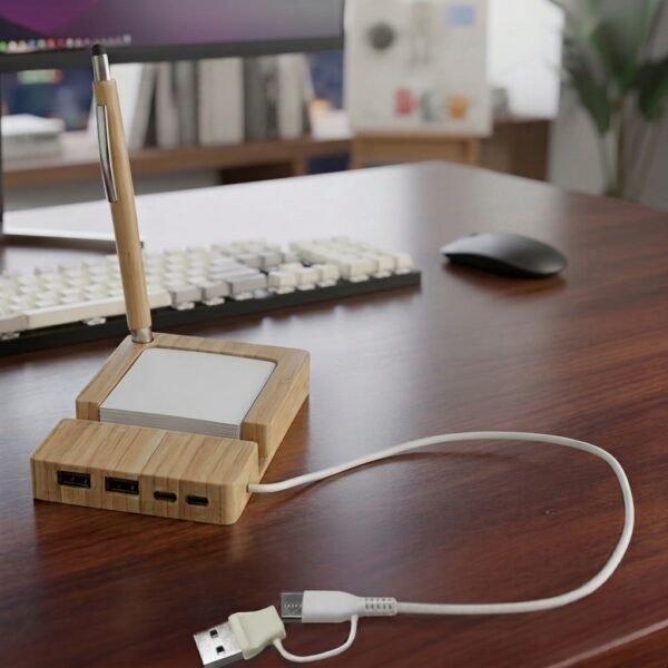 BambooHub Desk Organizer – USB Hub with Memo Pad & Pen Stand