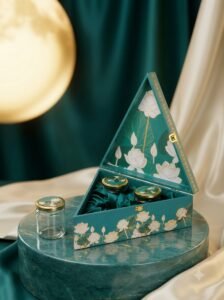 Blue Flower Triangle Gift Box 3 Jar